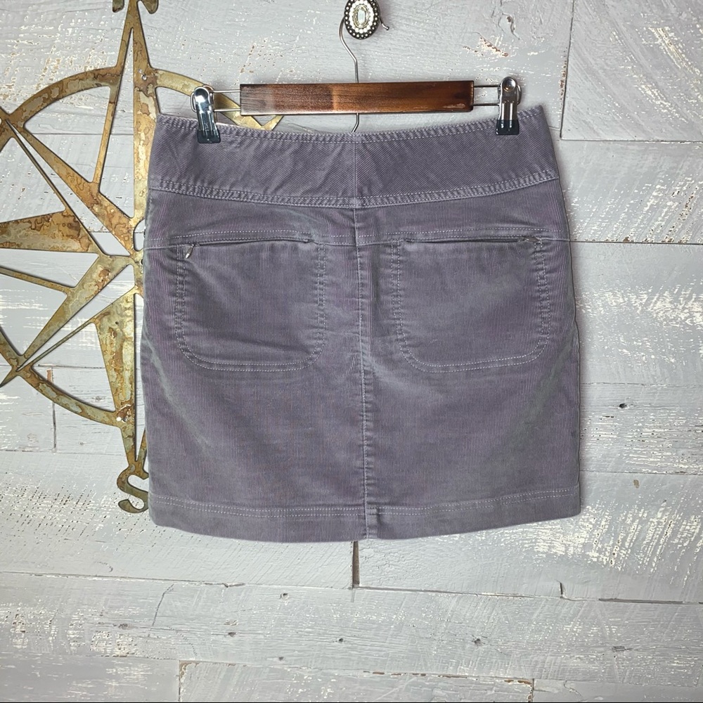 Athleta vintage ridge corduroy skirt